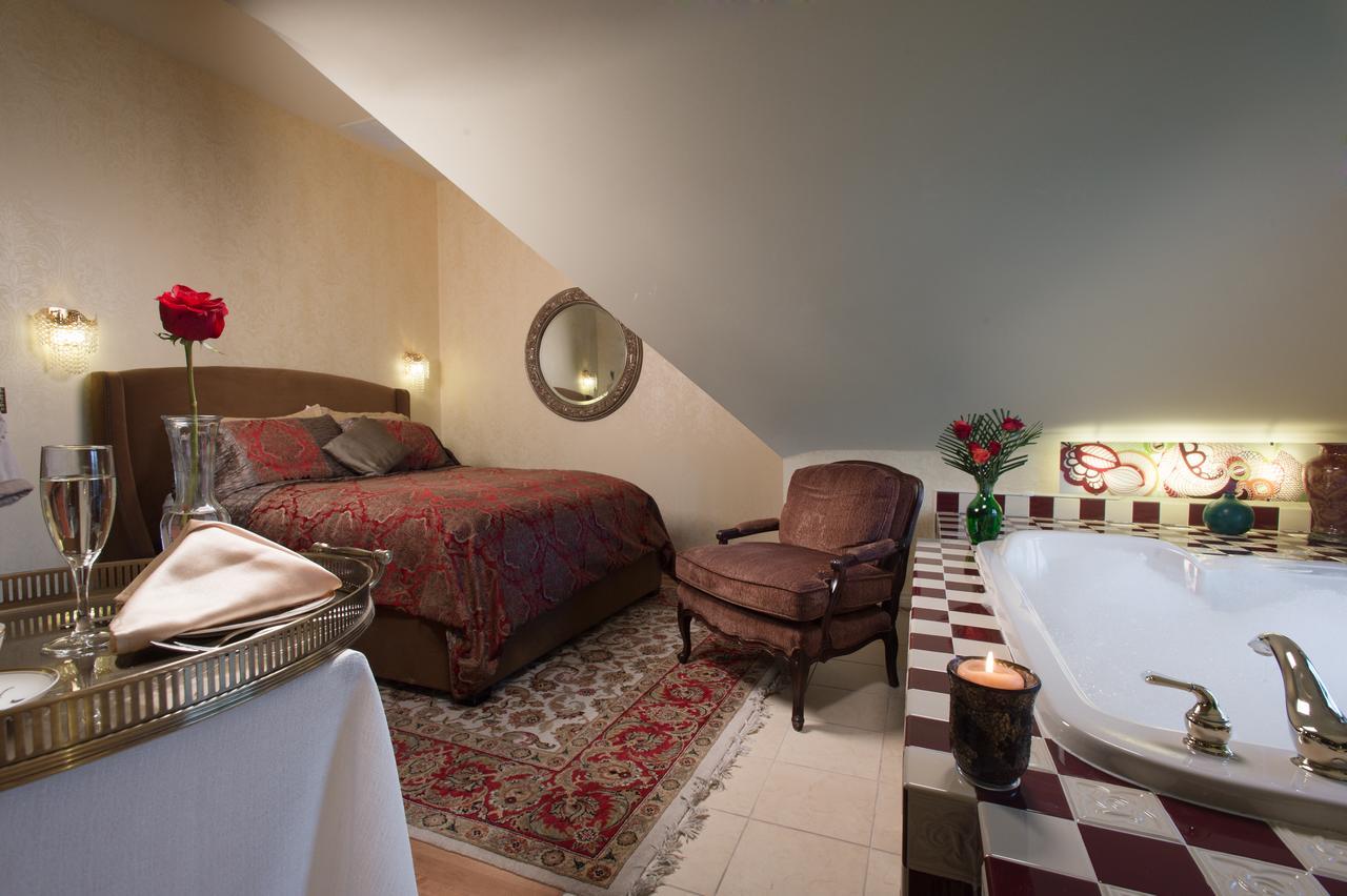 Historic Webster House Bed And Breakfast Inn Bay City Kültér fotó