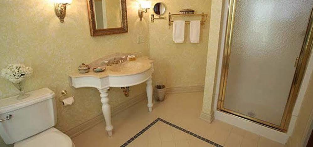 Historic Webster House Bed And Breakfast Inn Bay City Kültér fotó
